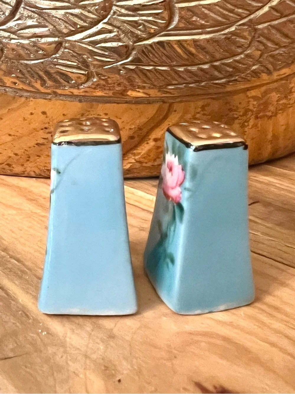 Vintage Salt & Pepper Shakers: Hand-Painted Flowers, Gilding, Blue w/ Pink Rose